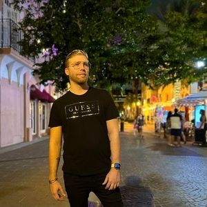 Meet your Posher, Angel